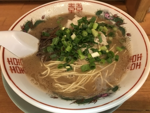 「ラーメン  650円」@しぇからしか 梅田店の写真