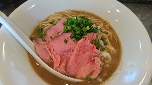 「濃厚煮干＋和え玉 ￥ 1050」@さんじの写真