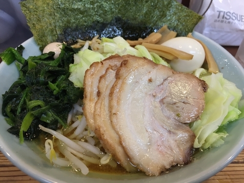 「ラーメン 700円 激得トッピング 250円」@壱六家 大森店の写真