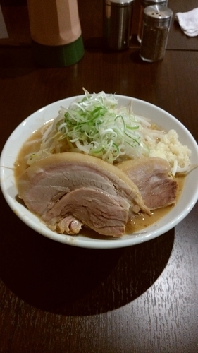 「ミニラーメン(麺少なめ)780円＋豚券200円」@ちばから 渋谷道玄坂店の写真