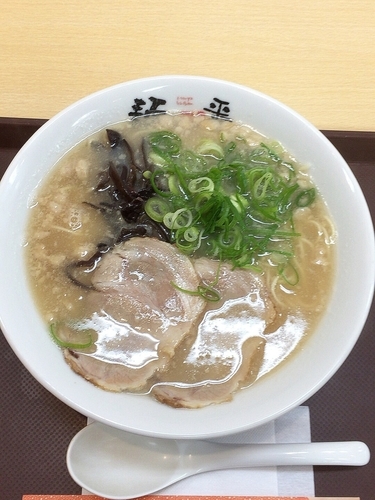 「とんこつラーメン」@一番 ゆめタウン宇部店の写真
