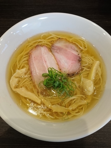 「塩ラーメン 680円」@かしわぎの写真