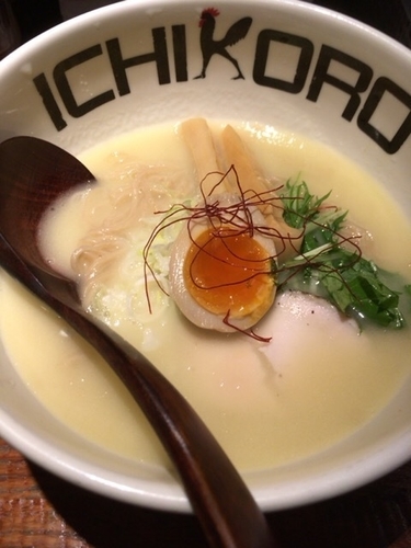 「純鶏白湯そば」@鶏そば十番156 町田店の写真