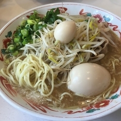 たちうお(塩)950円、出汁入り玉子120円