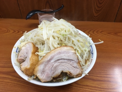 「小ラーメン（ヤサイ、ニンニク）」@ラーメン二郎 亀戸店の写真