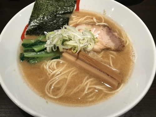「ラーメン  700円」@麺屋 悟六の写真