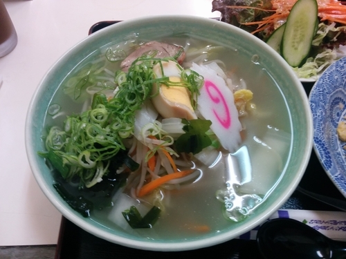 「タンメン　チャーハンセット500円」@フードプラザ コスモスの写真