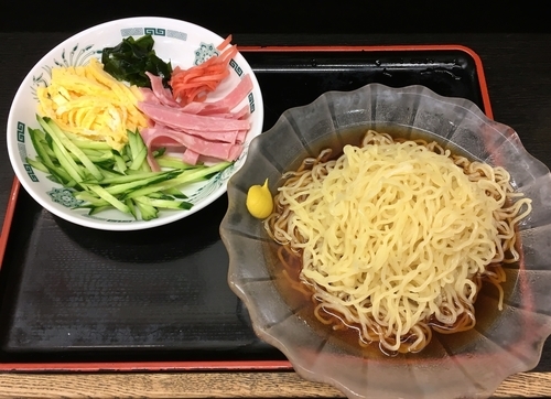 「ハイボール＋黒酢しょうゆ冷し麺 大盛」@日高屋 三鷹北口店の写真