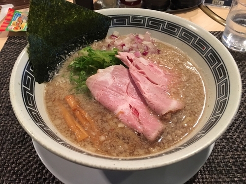 「背脂煮干しそばローストポーク丼セット1050」@らーめん セアブラノ神 壬生本店の写真