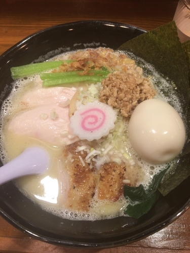 「TOKU製鶏白湯ラーメン」@鶏ラーメン TOKUの写真