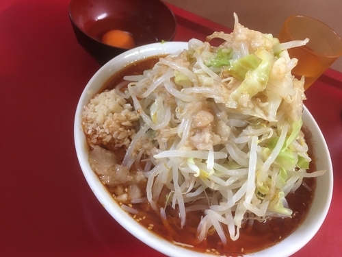 「辛ラーメン 辛さ2倍 +生卵」@らーめん 武丸の写真