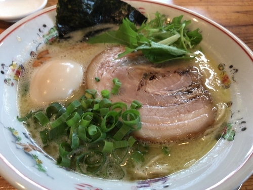 「数量限定：鶏塩780円+味玉100円(+餃子3個250円)」@中華そば 一楽の写真