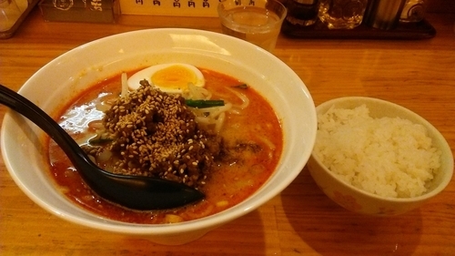「かつぎや担々麺 850円 + 半ライス 50円」@かつぎやの写真