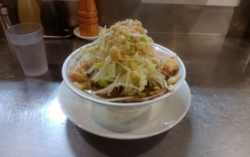 「塩ラーメン　ヤサイマシ」@ラーメン大 下高井戸店の写真