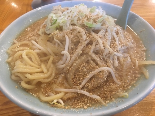 「味噌ラーメン750円、もやし100円」@えぞっ子 蔦江の写真