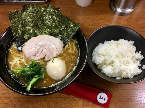 「らーめん 並盛」@横浜らーめん 初代 常翔家の写真