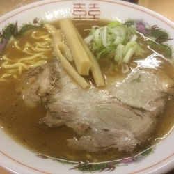 旭川かとうげんこつ醤油ラーメン
