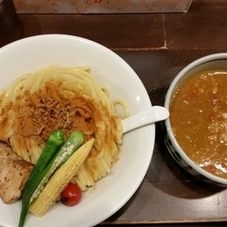 トマトカレーつけ麺大盛