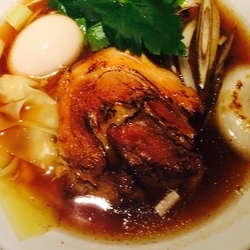 生醤油らーめん