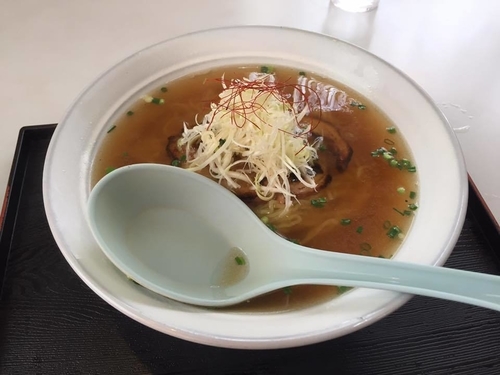 「にぼ塩らーめん 675円」@こだわりのらーめん めん楽亭の写真