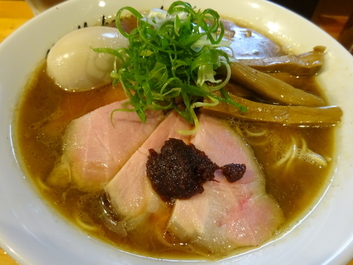 「牛骨強炊らぁ麺　割りスープ付き　　800円」@麺庵ちとせの写真