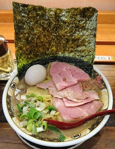 「すごい煮干しラーメン(1,100円)」@ラーメン凪 大宮店の写真