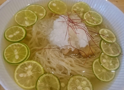 「冷製すだちそば（限定）」@支那そば 大和 稲荷町本店の写真