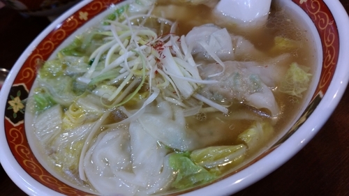 「ちびわんたんめん680円」@わんたんめんの店 しお福の写真