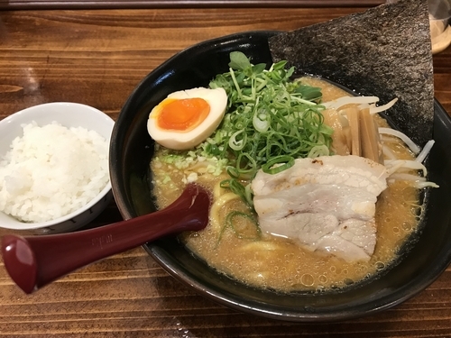 「ベジナッツ醤油 日本橋らぁめん」@日本ばしラーメン ばしらあの写真