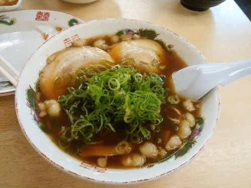 「尾道ラーメン（平打ち麺）」@三公の写真