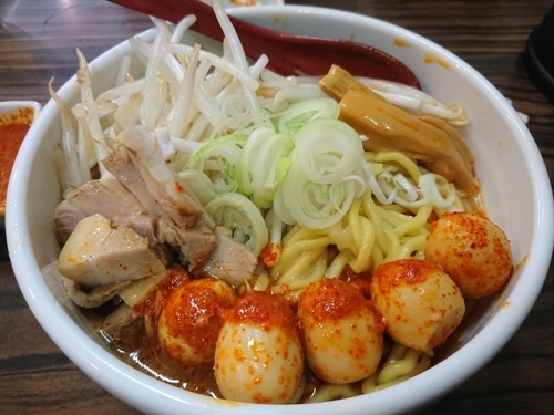 「あえめん820円＋チンピラ玉子150円＋生ビール」@味噌麺処 花道庵の写真