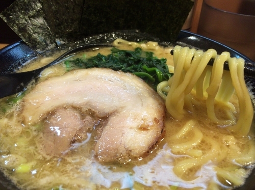 「ラーメン(690円)」@横浜家系らーめん 希家 池上店の写真