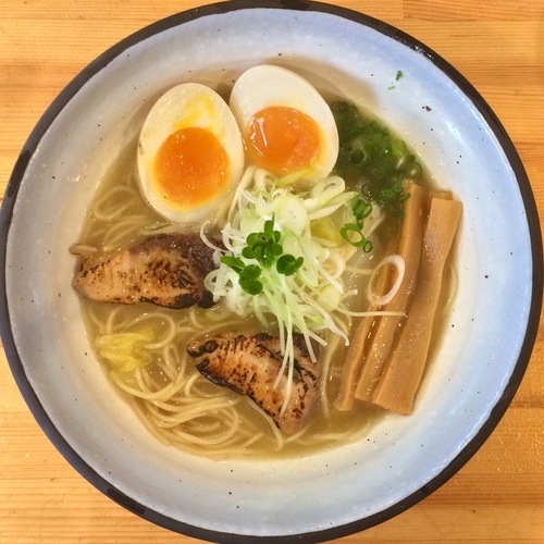 「鰤らぁめん 塩 ¥730円（味玉ラーパス）」@めんや 正明の写真