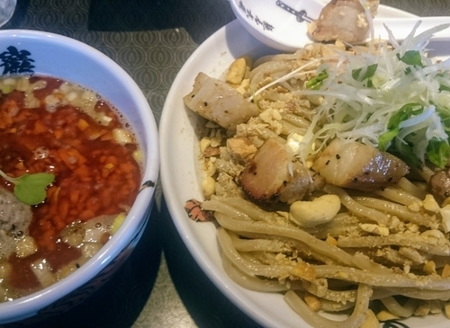 「ナッツケ麺（限定、多分１１００円）」@麺屋武蔵 巌虎の写真