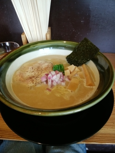 「とりまみれラーメン」@らーめん タンポポの写真