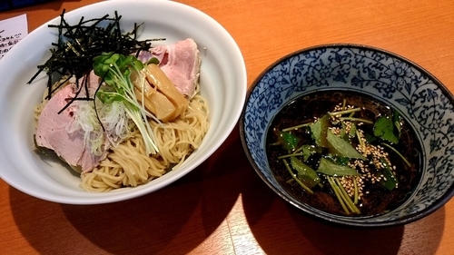 「中華ざるつけ麺」@㐂九八 ～garage～の写真
