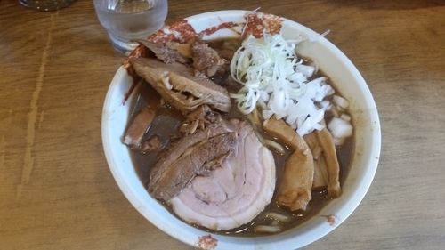 「煮干そば(中)+ヘタ肉」@麺処 慶の写真