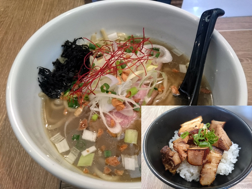 「塩そば＋肉ごはん」@AKEBIの写真