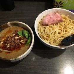 坦々つけ麺  大盛り