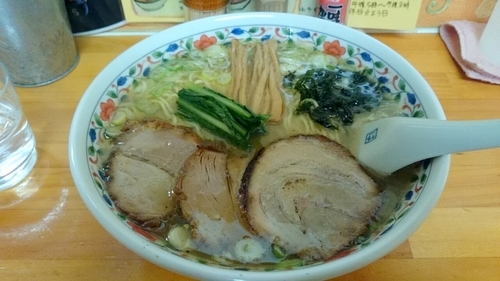 「塩らぁめん」@らぁめん とん平の写真