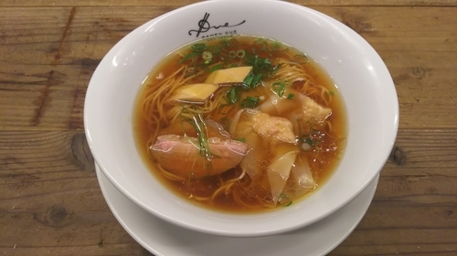 「醤油らぁ麺」@Ramen ドゥエ Edo Japanの写真