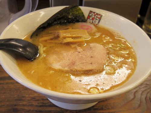 「煮干しラーメン」@煮干しらーめん 五代目 玉五郎 難波店の写真