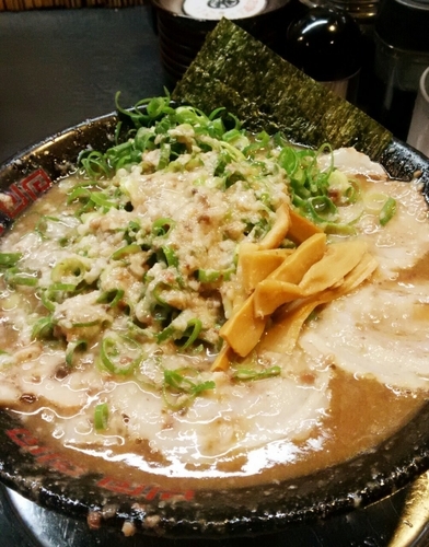「とんこつラーメン」@無鉄砲 東京中野店の写真
