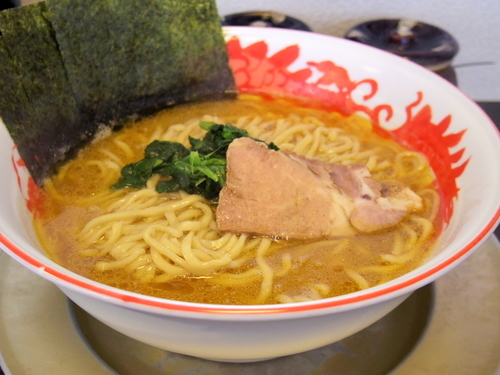 「家系ラーメン」@はし友ラーメンの写真