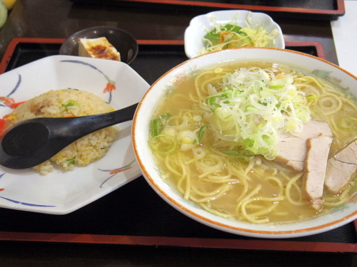 「塩ラーメン」@満洲味の写真