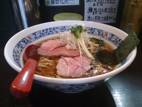「豊潤清湯醤油ラーメン(手揉み麺)」@麺処 夏海の写真