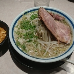 塩ラーメン+おにぎり