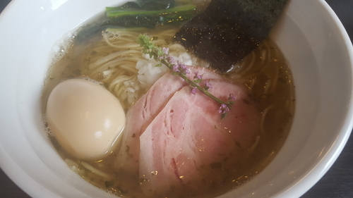 「塩煮干し味玉そば」@陽はまたのぼるの写真