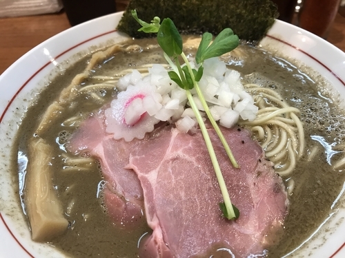 「銀の煮干しそば　780円」@煮干中華そば 鈴蘭 中野店の写真