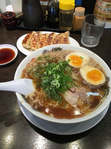 「味玉ラーメン」@来来亭 小平仲町店の写真